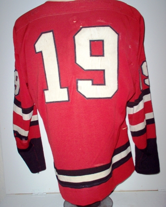 Portland Buckaroos hockey jersey, Number 19